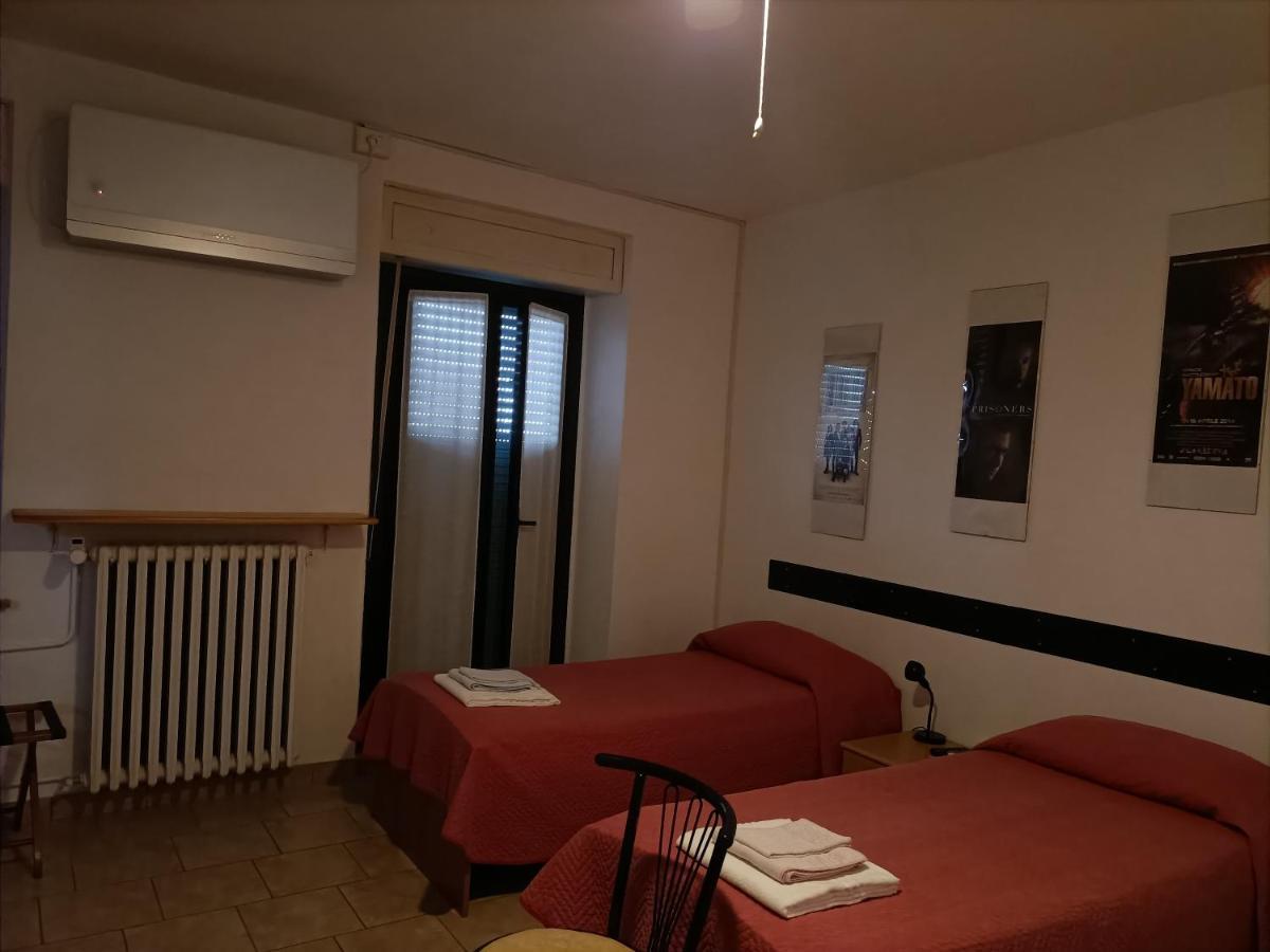 Albergo Roma Gattico Exteriör bild